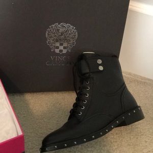 Vince Camuto combat boots size 8.5